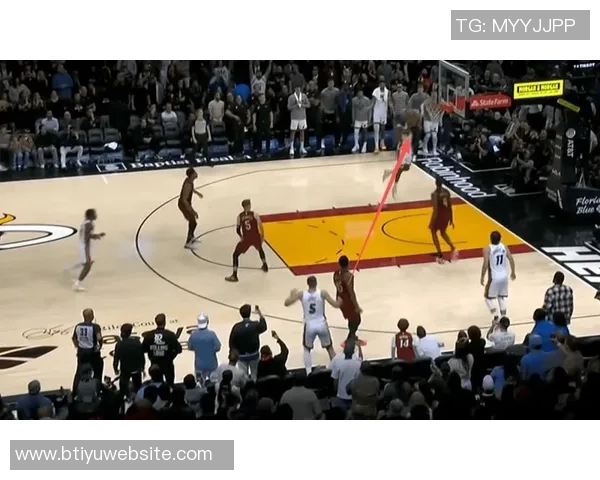 斯波称赞小米切尔创造机会能力强调其攻击性对球队的重要性