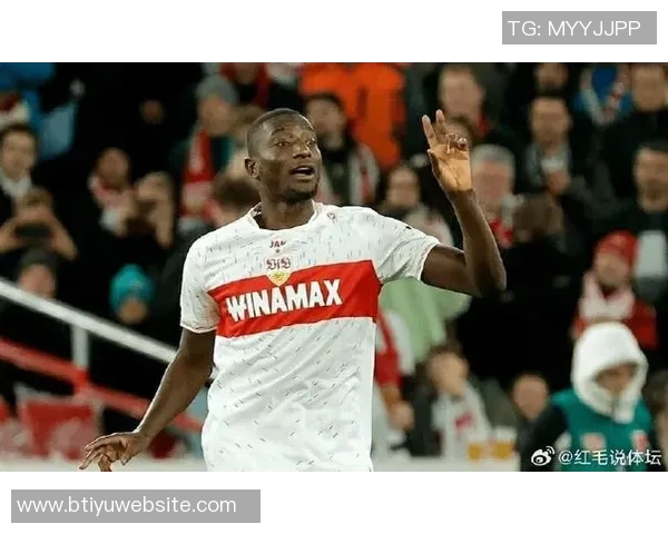 多特前锋吉拉西不满被换下拒绝与教练握手引发热议