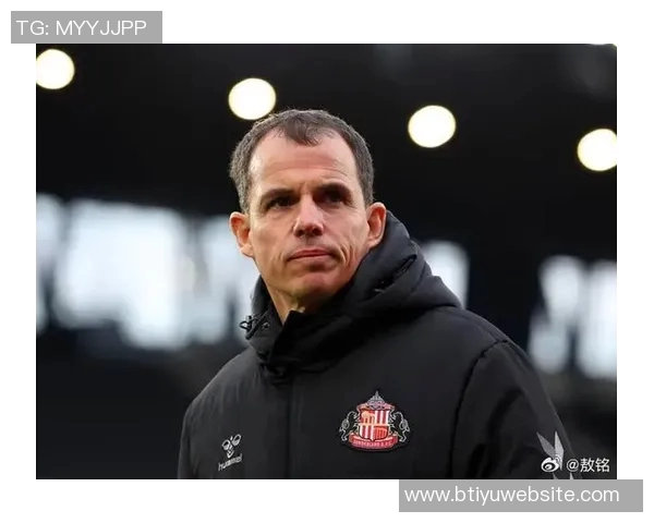 曼联一战飙升至第六名距离第四名桑德兰仅差一分