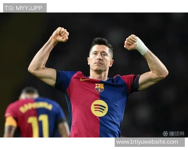 小蜘蛛状态低迷六轮西甲未进球本场60分钟被格列兹曼替换下场 小蜘蛛状态低迷六轮西甲未进球本场60分钟被格列兹曼替换下场