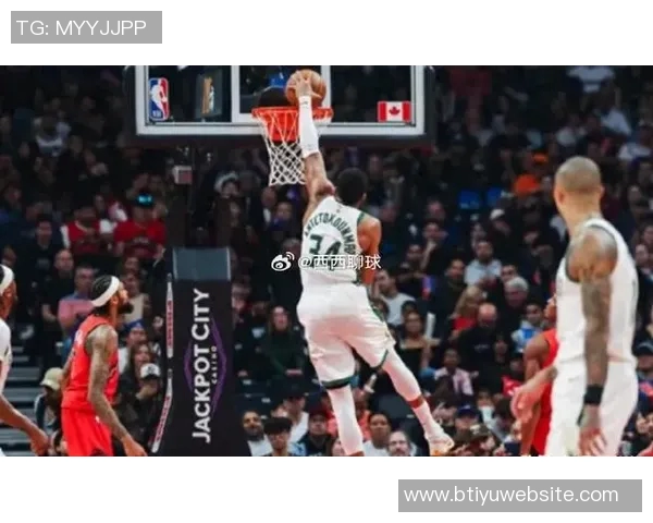 字母哥2024赛季表现抢眼助球队夺冠并荣膺MVP战绩12胜1负