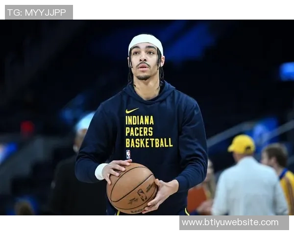 浓眉称赞瑞安内姆哈德表现出色应获今晚比赛用球荣誉