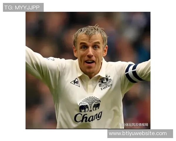 内维尔称廷伯实力接近卡瓦哈尔具备攻防兼备的威胁能力